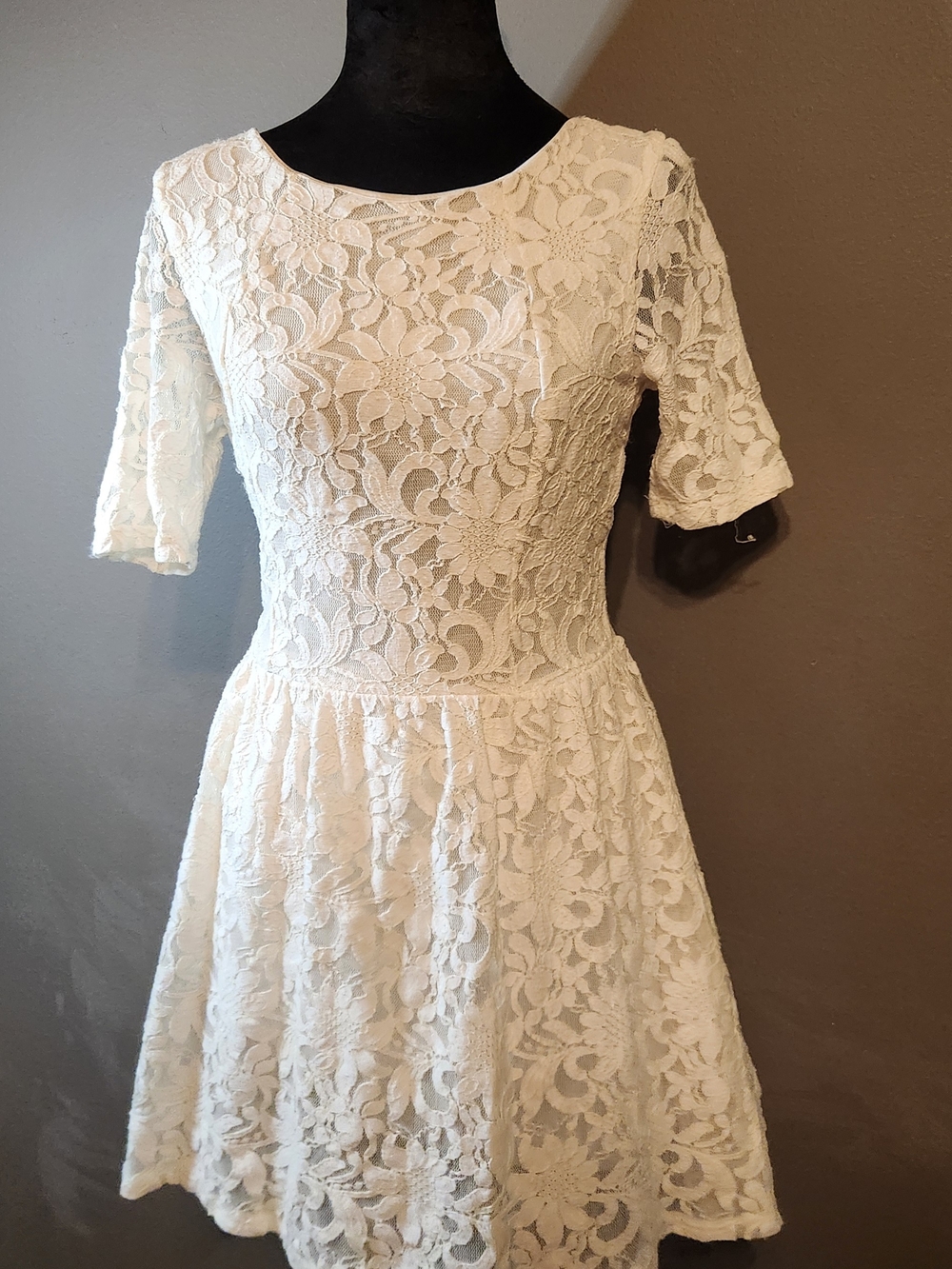Alya Med White Lace Fit-and-Flare Dress